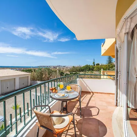 Holiday home Holiday Baia De Cristal 1 - Lgs170 By Interhome